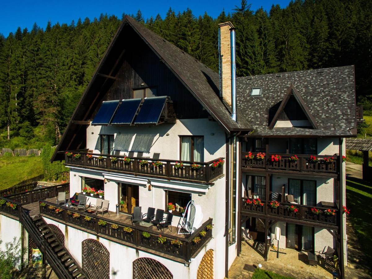 Bucovina Lodge Pension Vama  Exterior photo
